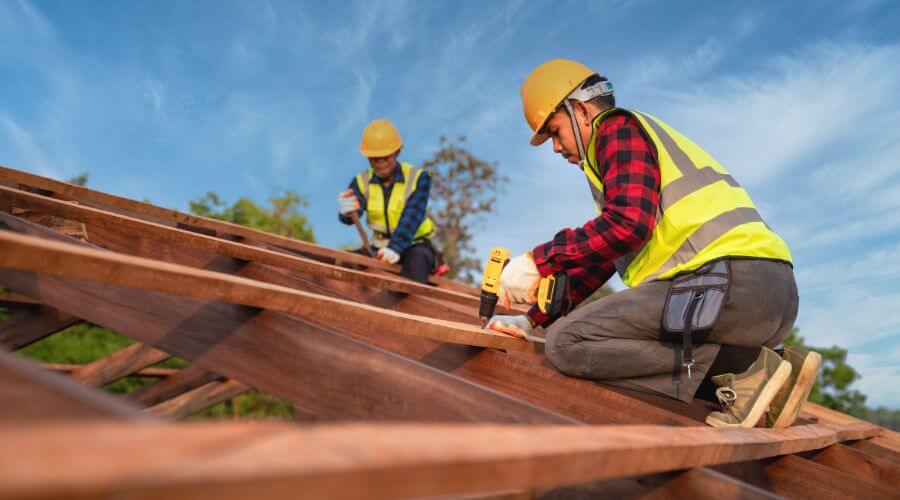 Professional Flat Roofing Installation services in Howe, IN